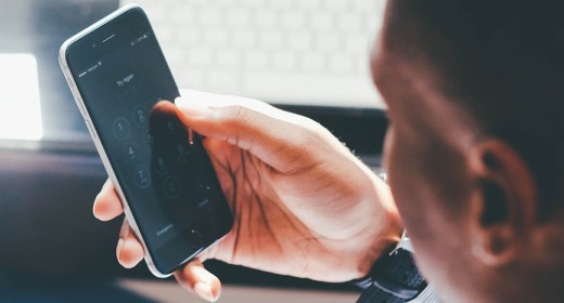 Smartphone puente entre la identidad física y digital